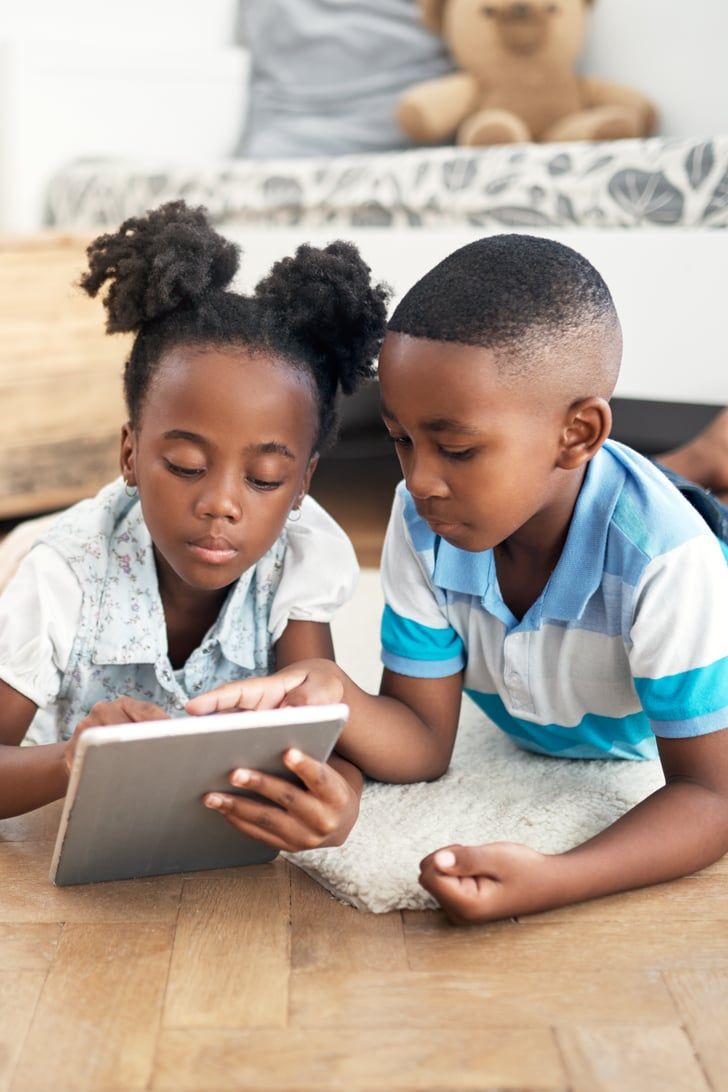 Students learning together